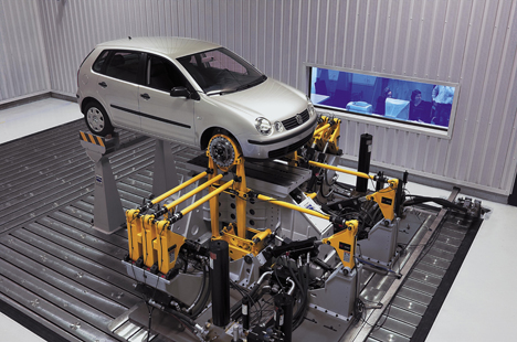 Vehículo Volkswagen en un laboratorio del Centro de Tecnológico de la Automoción de Navarra.