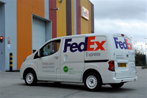 Colaboracion de Nissan y Fedex por el vehiculo electrico