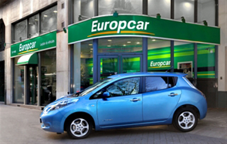 El coche 100% electrico, Nissan Leaf, se podra alquilar