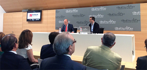 Pedro Moneo y Máximo Buch en la presentación en Valencia de EmTech Spain 2013