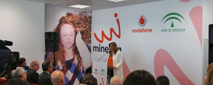 La presidenta de la Junta de Andalucía durante la presentación del proyecto Minerva