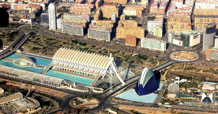 La Fundación InnDEA ha convocado el concurso de Ideas Transition Cities. Vista aérea de la ciudad de Valencia