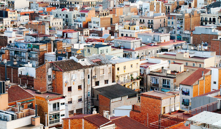 Una aplicación controla el estado de las viviendas de un municipio. Parque de viviendas en municipio español