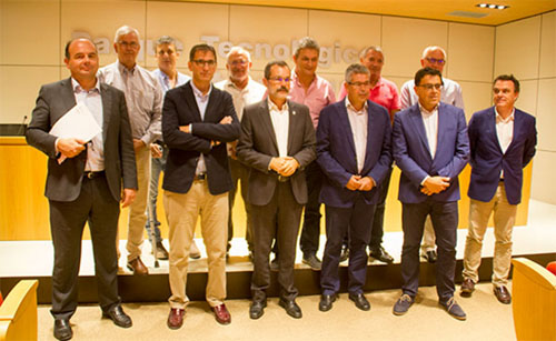 Firmantes del convenio por el que se desarrollará el proyecto Fuerteventura Open i-Sland de la I Convocatoria Islas Inteligentes