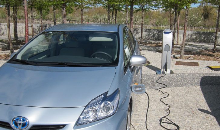Mallorca fomenta el uso de los puntos de recarga de vehículo eléctrico
