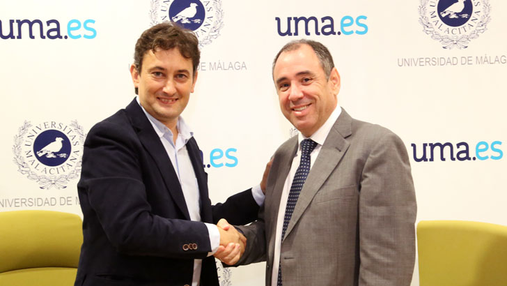 Rafael Ventura, vicerrector de Innovación Social y Emprendimiento de la Universidad de Málaga; y Juan Miguel Aguilar, director general de Aytos