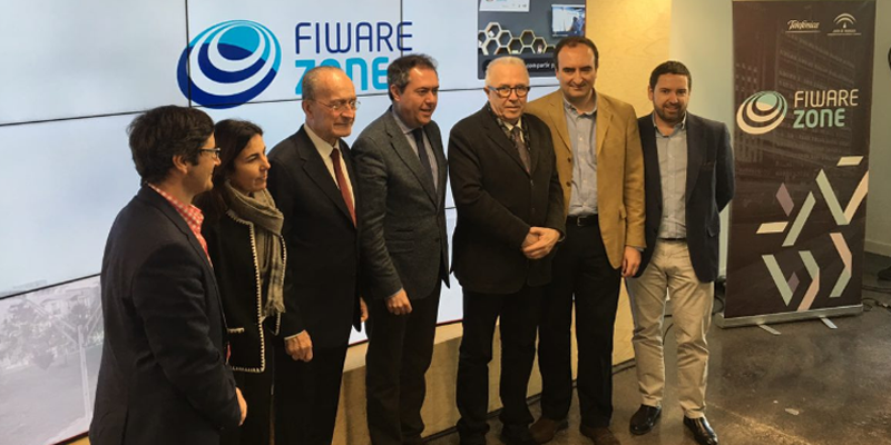 Representantes de Junta de Andalucía, Fundación FIWARE, Telefónica, Sevilla y Málaga inauguran los centros de investigación en desarrollos smart city.