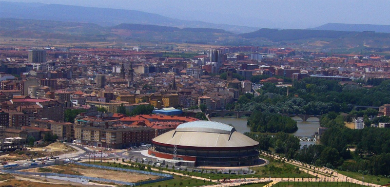 Vista aérea de Logroño, cuyo Ayuntamiento ha dado luz verde a la compra del equipamiento microinformático para la plataforma Smart Logroño.