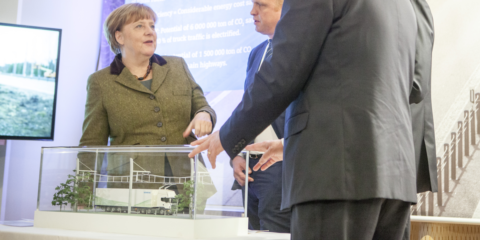 Acuerdo para desarrollar carreteras electrificadas en Alemania y Suecia