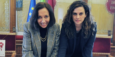 La delegada de Tecnología e Innovación Digital de Barcelona, Francesca Bria, y su homóloga en Roma, Flavia Marzano firmaron en acuerdo para cooperar en Ciudad Inteligente y Transformación Digital.