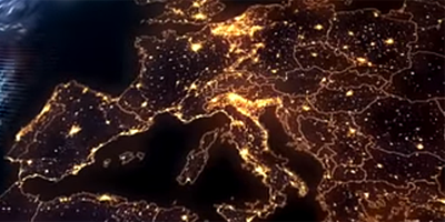 Mapa de Europa nocturno con la iluminación de los países, para ilustrar el informe de la UE sobre el Estado de la Unión de la Energía que se muestra optimista en su evolución hacia la transición energética