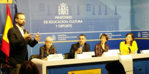 Primera App para niños que permite visualizar libros traducidos a la lengua de signos