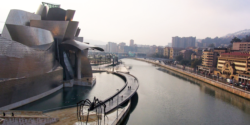 Los 'fDi Strategy Awards 2016’ del Grupo Financial Times reconocen la estrategia de Smart City de Bilbao y, además, le conceden un segundo premio, el 'Education Cluster'.