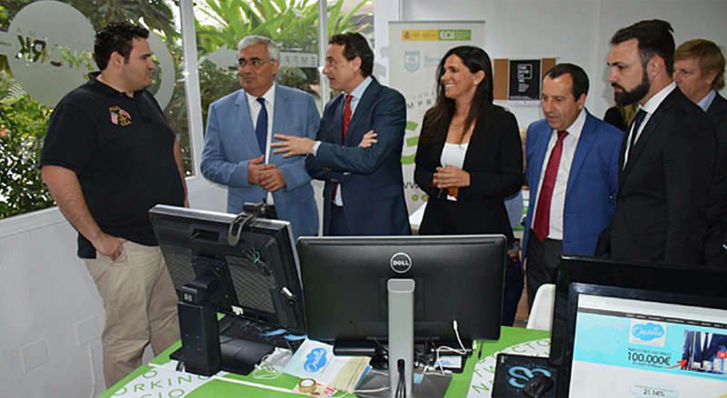 Inauguración de la nueva aceleradora de empresas emergentes de Andalucía Emprende en Torremolinos, con la visita del consejero de Economía y Conocimiento, Antonio Ramírez de Arellano.