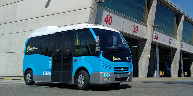 El minibús eléctrico se encuentra en pruebas en las instalaciones de la EMT en Carabanchel.