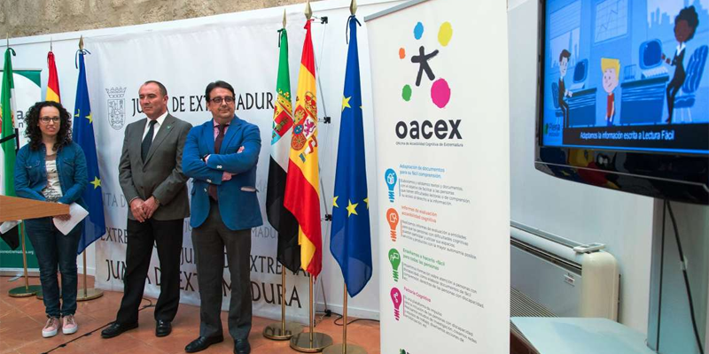 Acto de inauguración de la OACEX, la Oficina Técnica de Accesiblidad Cognitiva y Lectura Fácil de Extremadura, que tuvo lugar este lunes, 10 de abril.