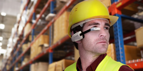 El uso de gafas inteligentes, en pruebas en la fábrica de Seat