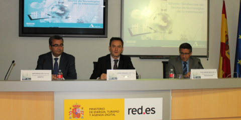 Las TIC representaron más de 23.000 millones de euros de negocio y 200.000 empleos en 2016