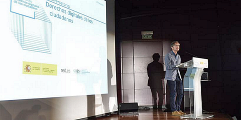 Ciudadanía digital de pleno derecho, objetivo del Conversatorio celebrado por Red.es