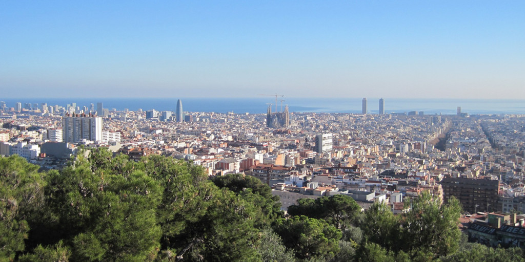 La Ciudad Condal albergará el primer Grado en Gestión de Ciudades Inteligentes y Sostenibles que se impartirá en el curso 2017-2018 en la Universidad Autónoma de Barcelona.