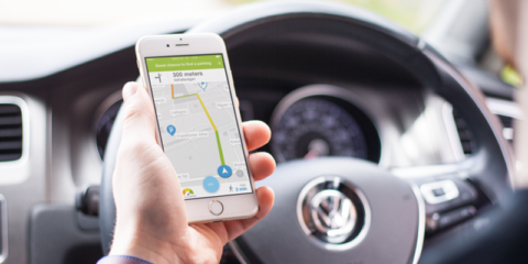 Análisis predictivo y aprendizaje automático para encontrar aparcamiento en la ciudad