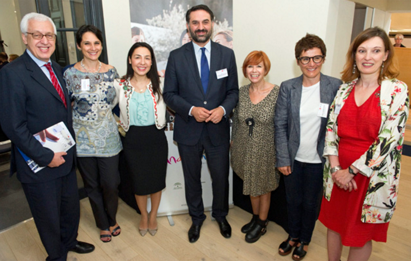 El consejero de Turismo de la Junta de Andalucía presentó en Bruselas la herramienta de Big Data turístico que entrará en funcionamiento a nivel regional.