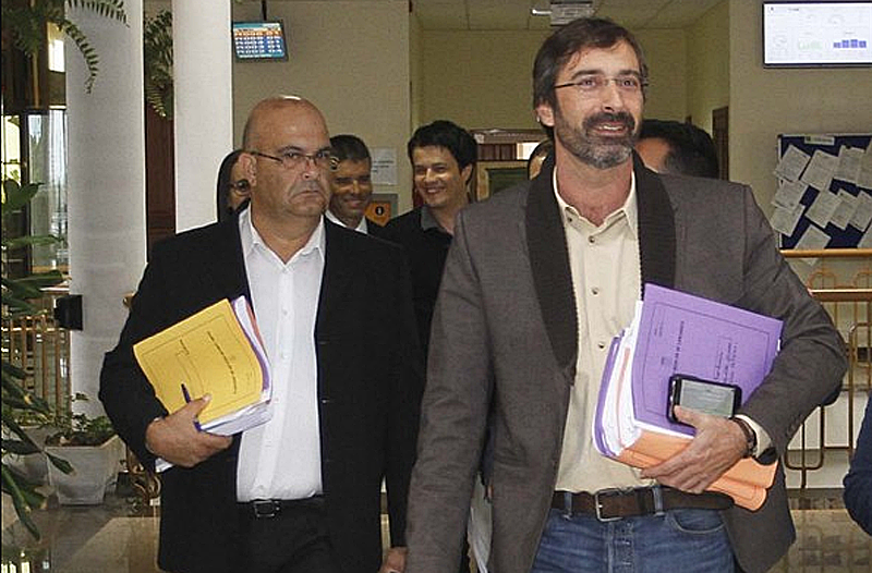 El presidente de la institución insular, Pedro San Ginés, y el consejero Luis Arráez presentaron la nueva Plataforma y Sede Electrónica para implantar la Administración Electrónica en el Cabildo de Lanzarote.