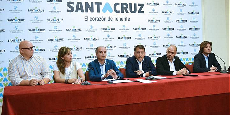 Presentación de la EDUSI de Santa Cruz de Tenerife en el distrito de Aniaga, donde se dieron a conocer las líneas de actuación. 