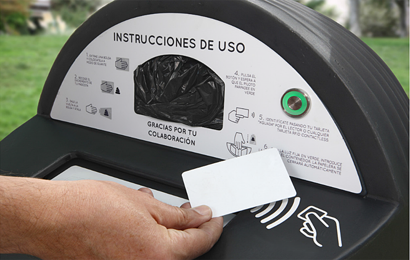 Así es la papelera inteligente para reciclaje de Guadalajara