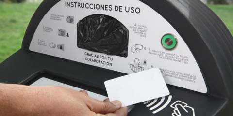Bindogs: Papeleras inteligentes que fomentan el civismo