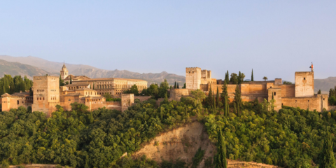La Alhambra será más accesible con puntos táctiles y la instalación de un ascensor