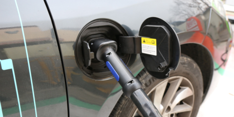 Canarias elabora una Estrategia Energética hasta 2025 para extender el coche eléctrico