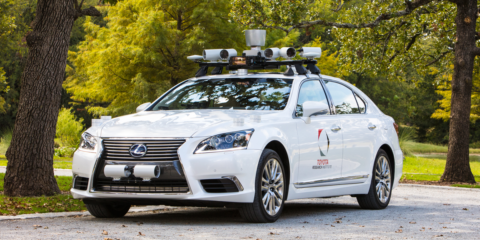 Toyota suma las funciones ‘Guardián’ y ‘Chófer’ a su coche autónomo
