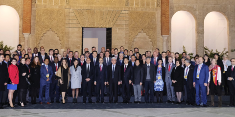 El I Foro Global de Gobiernos Locales en Sevilla anuncia la creación de una red de municipios en todo el mundo