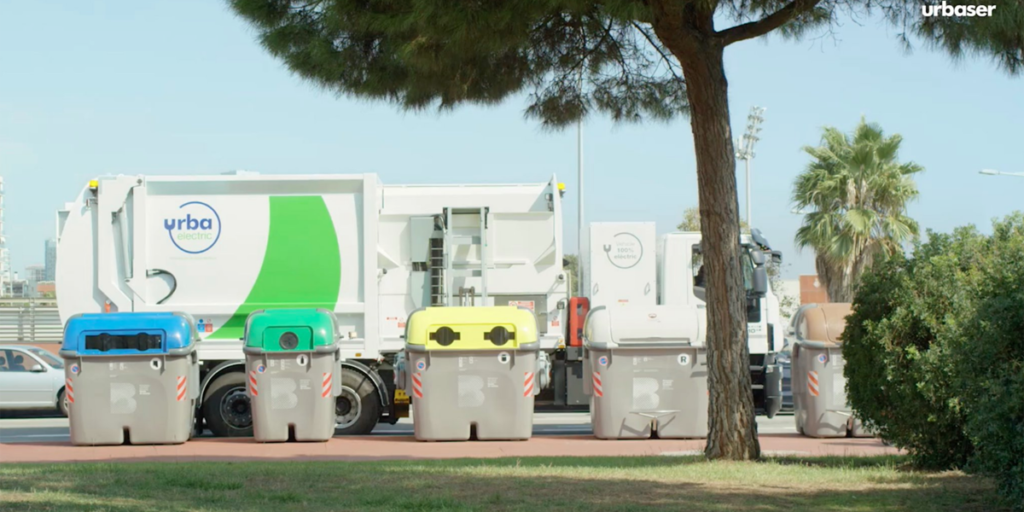 Urbaelectric es un camión eléctrico de gran tonelaje que circula en pruebas en Barcelona para la recogida de residuos urbanos que realiza Urbaser, empresa ganadora del Premio AEDIVE a la Innovación en Movilidad Eléctrica por este vehículo.