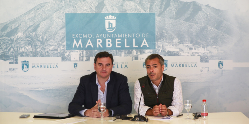 Rueda de prensa en la que el concejal de Industria y Vía Pública, José Eduardo Díaz, informó sobre la presentación de la propuesta de Marbella a la tercera convocatoria EDUSI para obtener 15 millones de financiación.