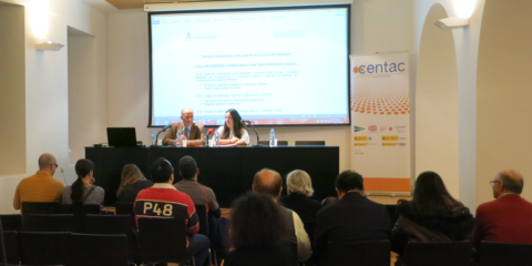 Primer taller para personas con discapacidad sobre las TIC del Espacio Integrado Inteligente de Alcalá de Henares