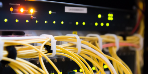 BEI financia con 100 millones de euros la mejora de redes móviles de banda ancha en España e Italia