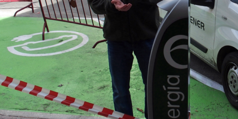 Logroño instala el primer punto de recarga rápida para vehículo eléctrico