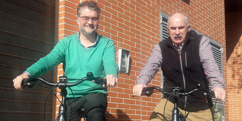 La sociedad pública Nasuvinsa utiliza bicicletas eléctricas para los desplazamientos de sus trabajadores en Pamplona