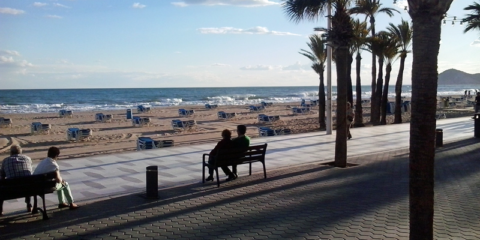 Benicassim, Gandía y Benidorm serán las primeras ciudades de la Comunidad Valenciana en aplicar IoT en sus playas