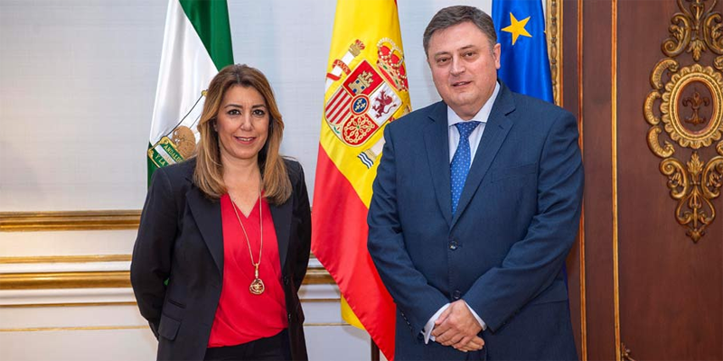 Susana Díaz, presidenta de la Junta de Andalucía, y Jerónimo Vilchez, director general de Telefónica para el Territorio Sur.