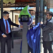 Un cargador smart city en el patio de la Universidad Católica de Murcia