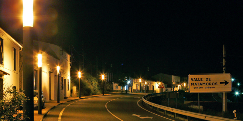Luminarias LED instaladas en uno de los pueblos de la provincia de Badajoz.