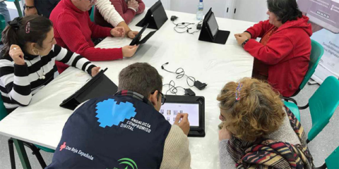 Convocatoria de subvenciones por valor de 1,68 millones para los centros ‘Andalucía Compromiso Digital’
