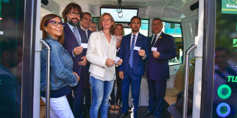 Comienza a circular un minibús autónomo y eléctrico en pruebas en Sant Cugat del Vallès