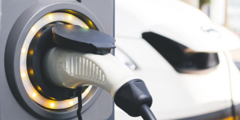 La Comunidad de Madrid destina 1,5 millones de euros a ayudas para instalar puntos de recarga eléctrica