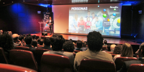 La inteligencia artificial ya forma parte del día a día de los usuarios, protagonistas de la transformación digital