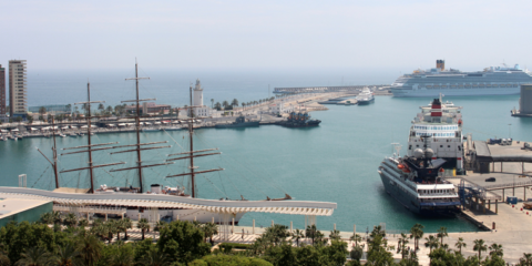 Solución en tiempo real para control y monitorización de turistas desembarcados en ciudades