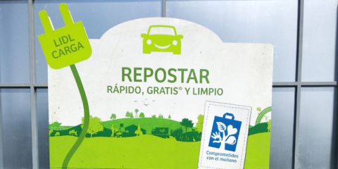 Los supermercados Lidl de Baleares cuentan con un red gratuita de recarga de vehículos eléctricos